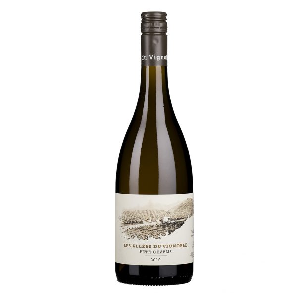 DOMAINE D'HENRI PETIT CHABLIS. Botella de 75cl con cápsula marrón. En la etiqueta aparece un mapa del terruño y el nombre del vino, Les Allées du Vignoble Petit Chablis.